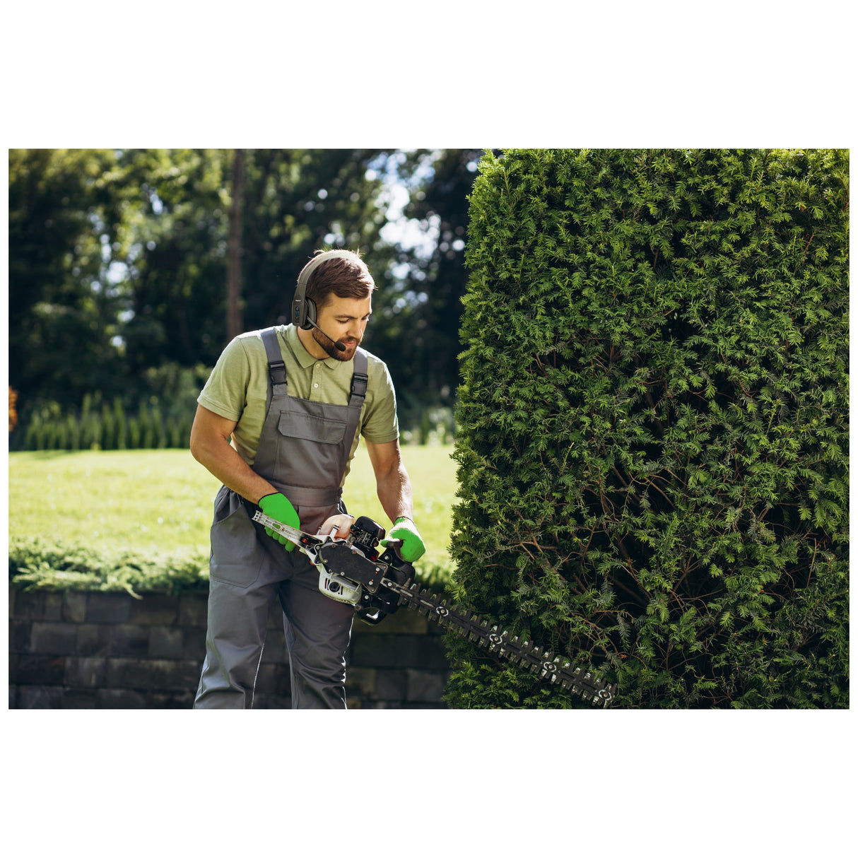 BlueParrott B450-XT Advanced Noise-Cancelling Bluetooth® Headset