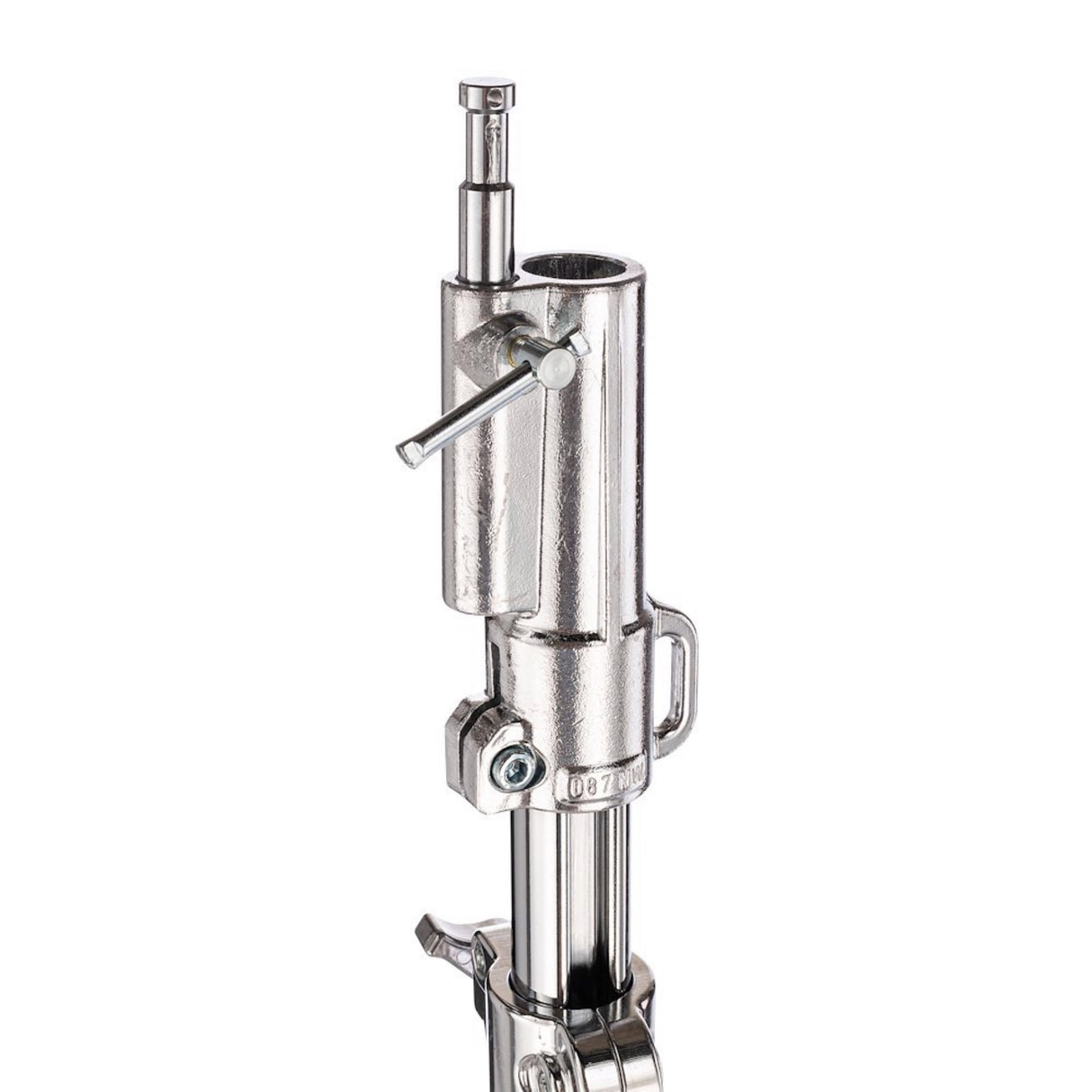 Avenger Low Base Wind Up Stand 30