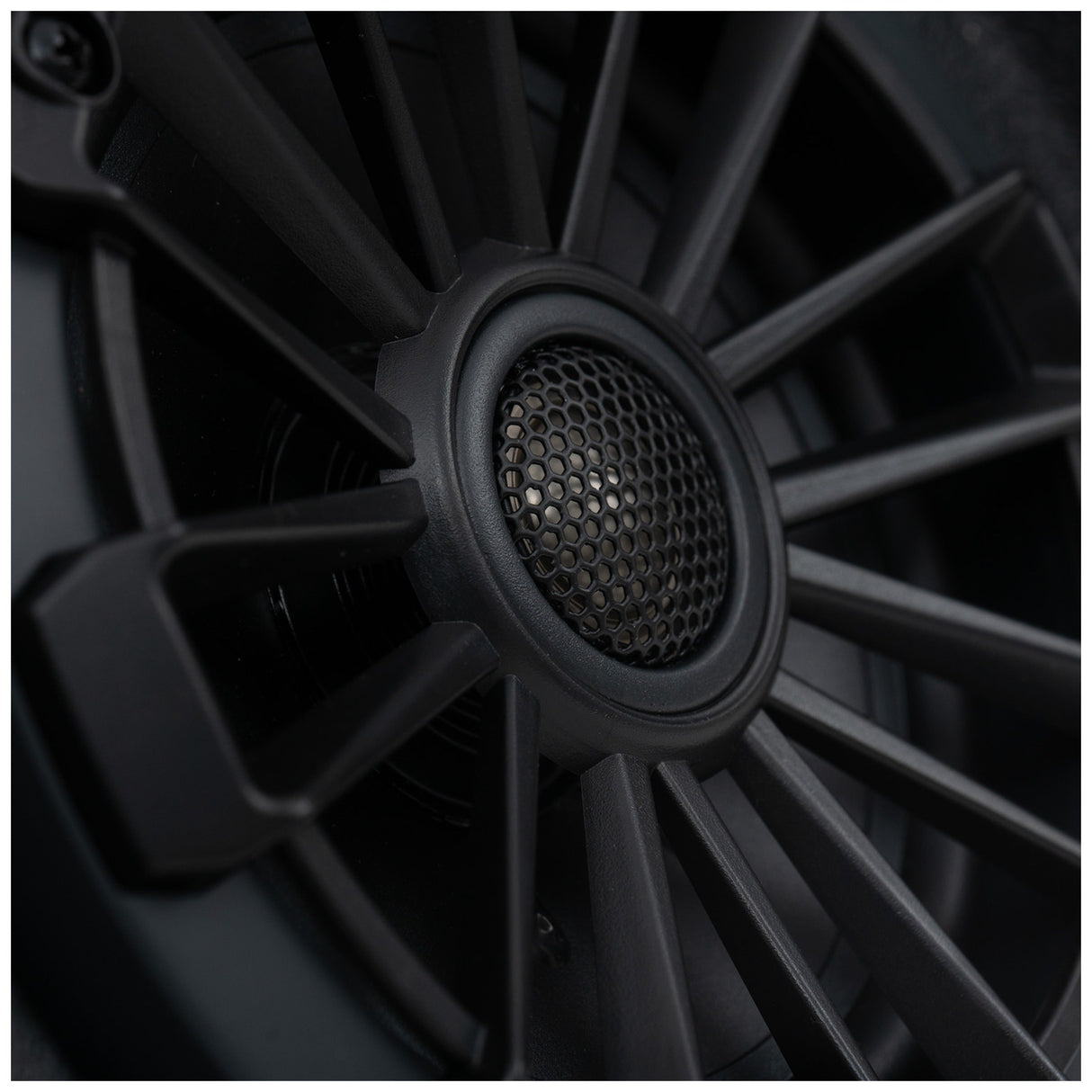 MB Quart MBQD-STG4A-1 Can-Am Defender - Stage 4 Visor Audio System four speakers, 320-watt four channel amplifier