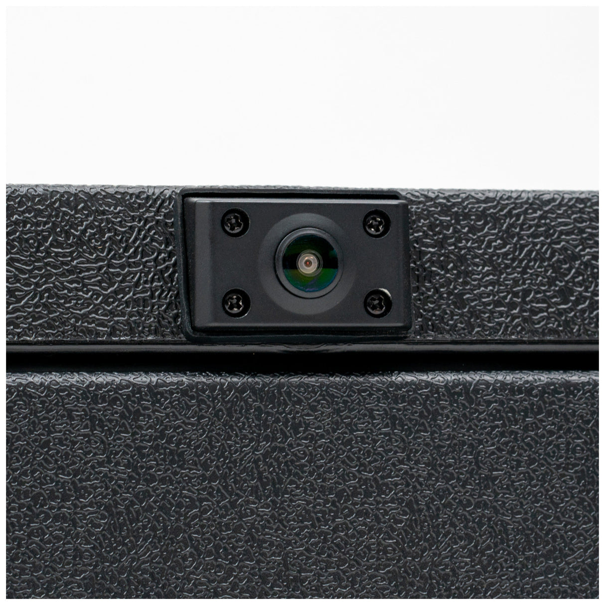 MB Quart MBQRG4-S14R 1000-watt Ranger audio roof with a dash-mounted GMR7V1 source unit