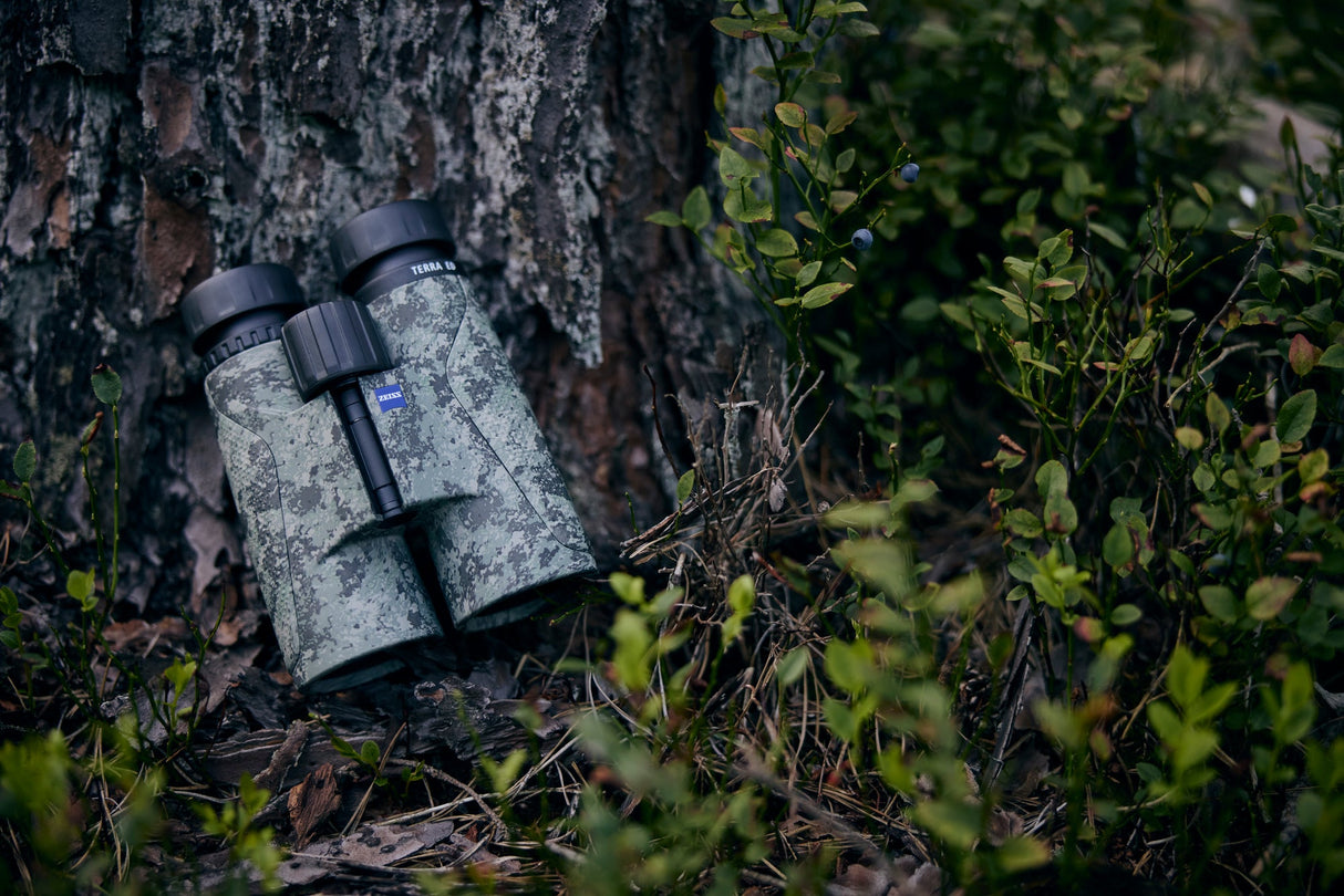 Zeiss 10x42 Terra ED Binoculars