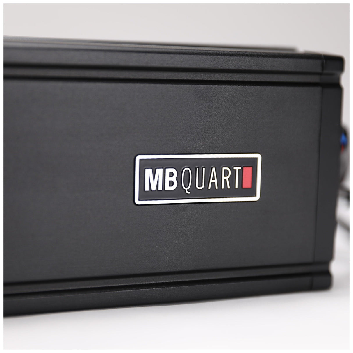 MB Quart DA2-520.4D 4 Channel Amplifier - 4 x 130W @ 2 Ohms, 4 x 90W @ 4 Ohms, 2 x 260W Bridged @ 4 Ohms